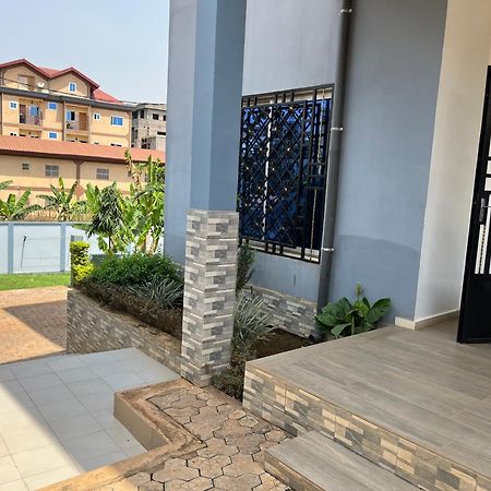 Afan Yaounde Lodge Dış mekan fotoğraf