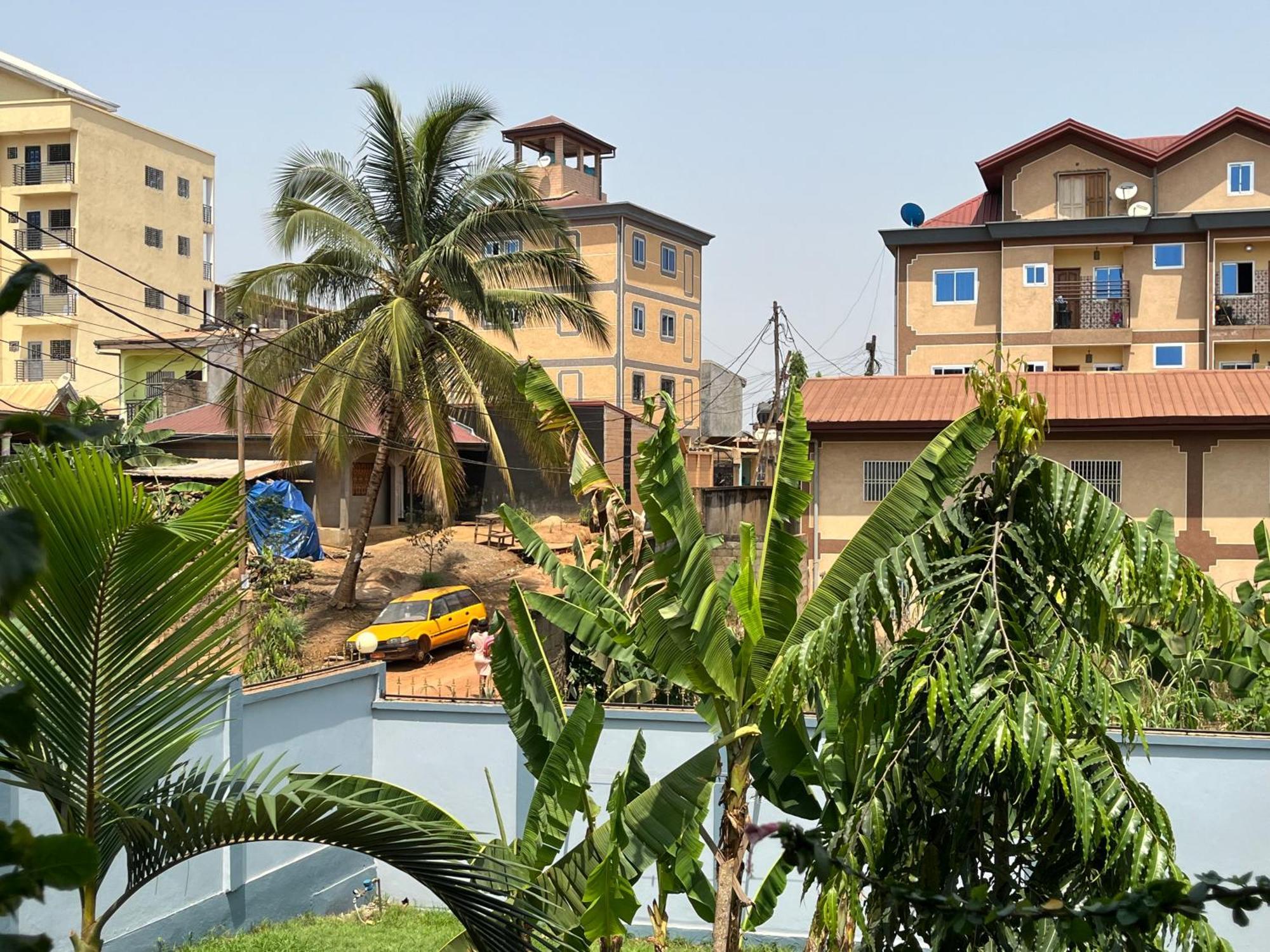 Afan Yaounde Lodge Dış mekan fotoğraf