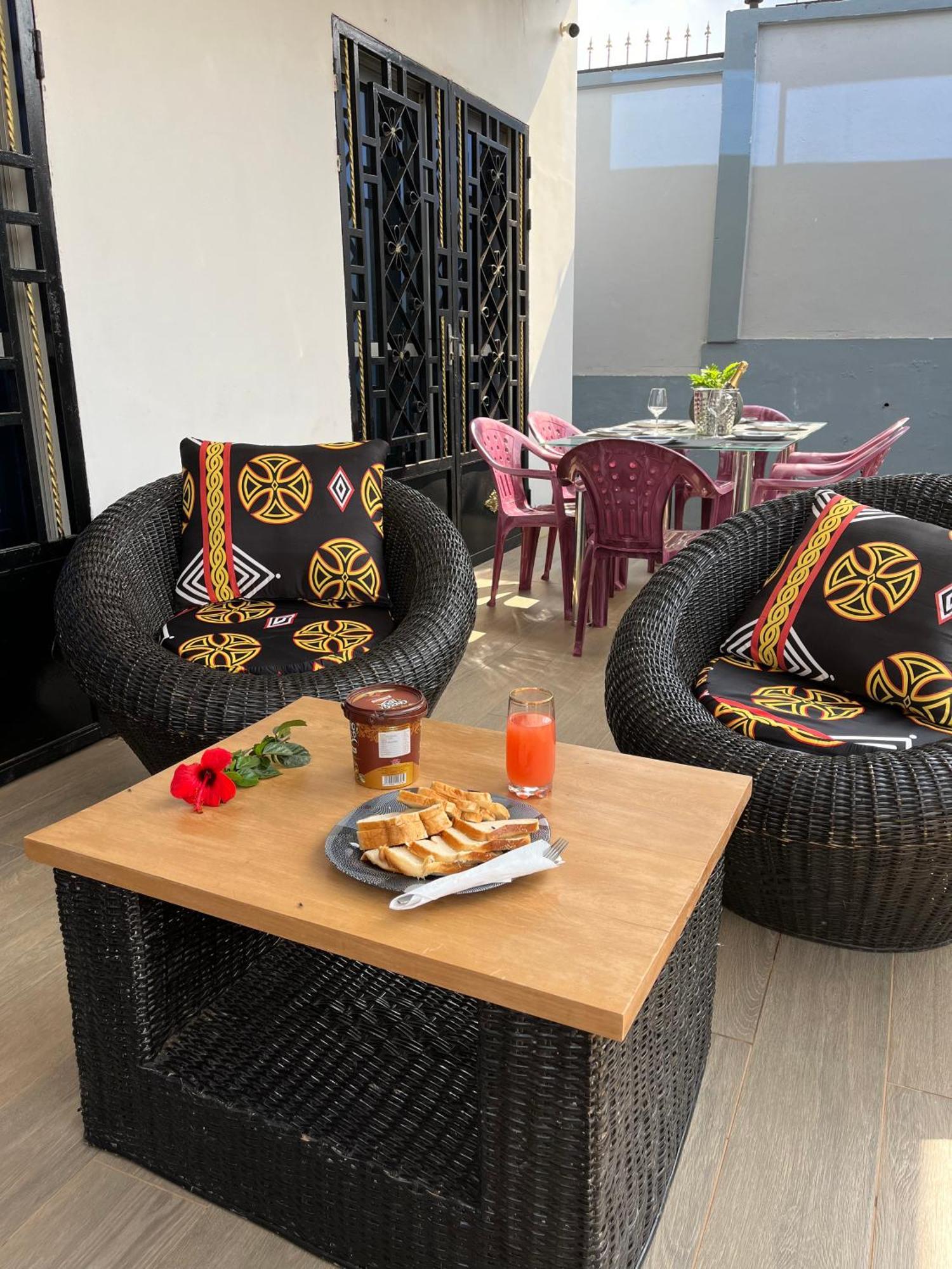 Afan Yaounde Lodge Dış mekan fotoğraf
