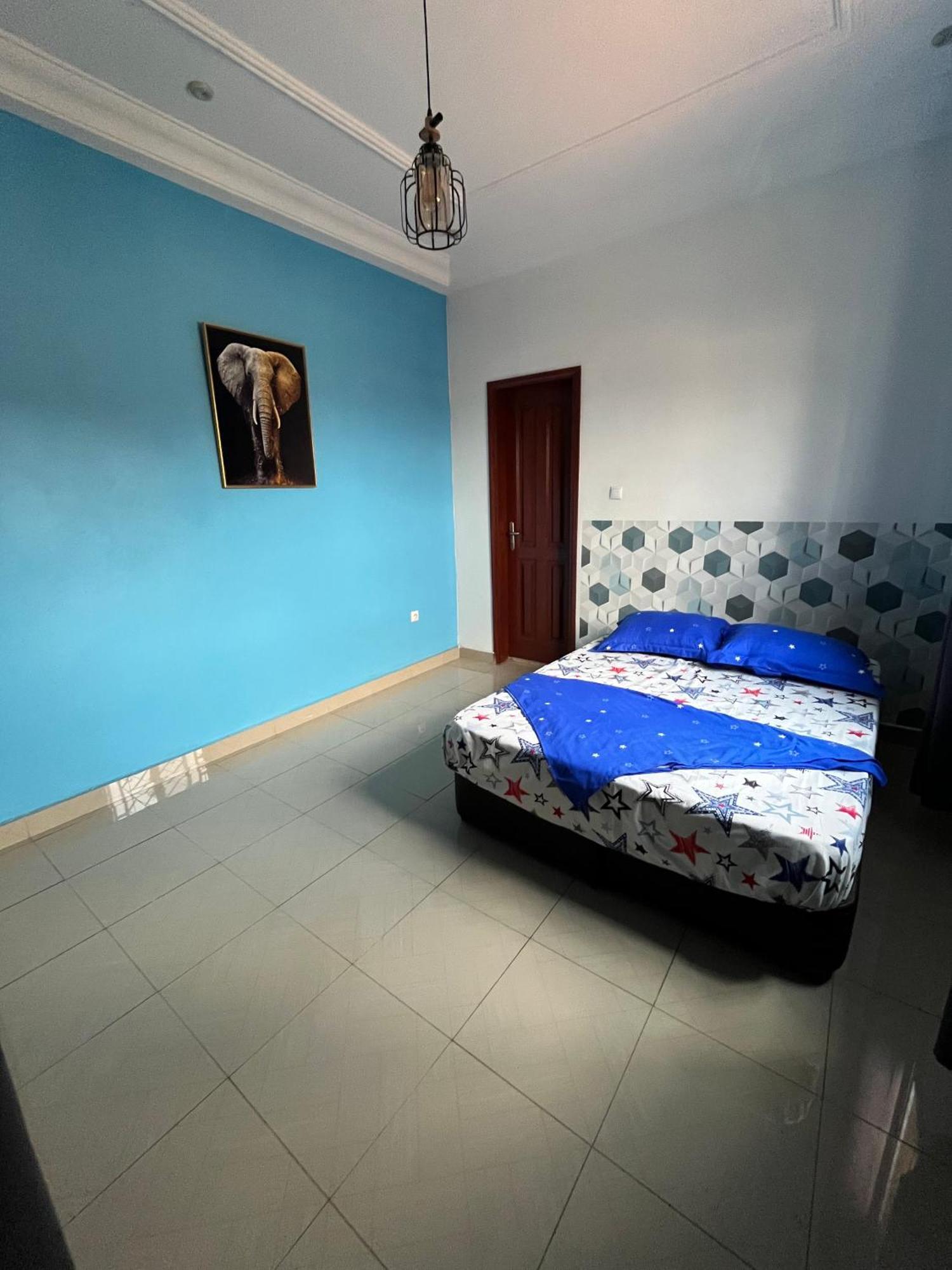 Afan Yaounde Lodge Dış mekan fotoğraf