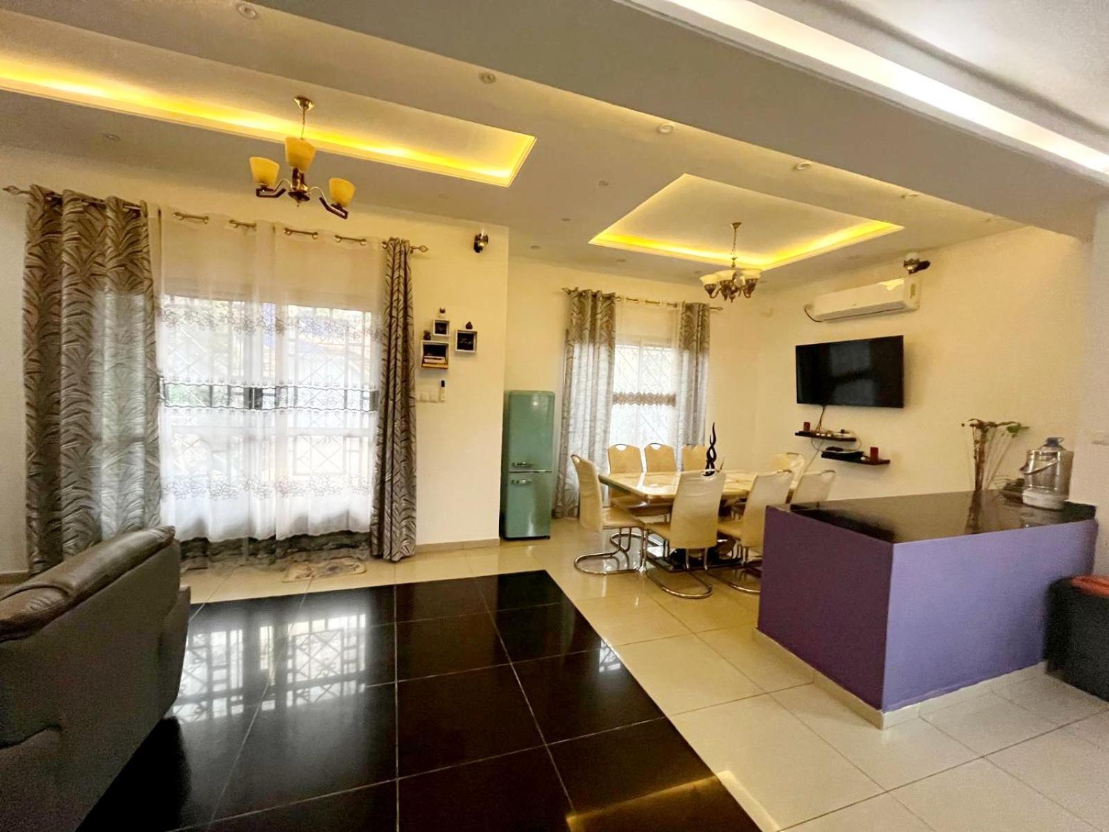 Afan Yaounde Lodge Dış mekan fotoğraf