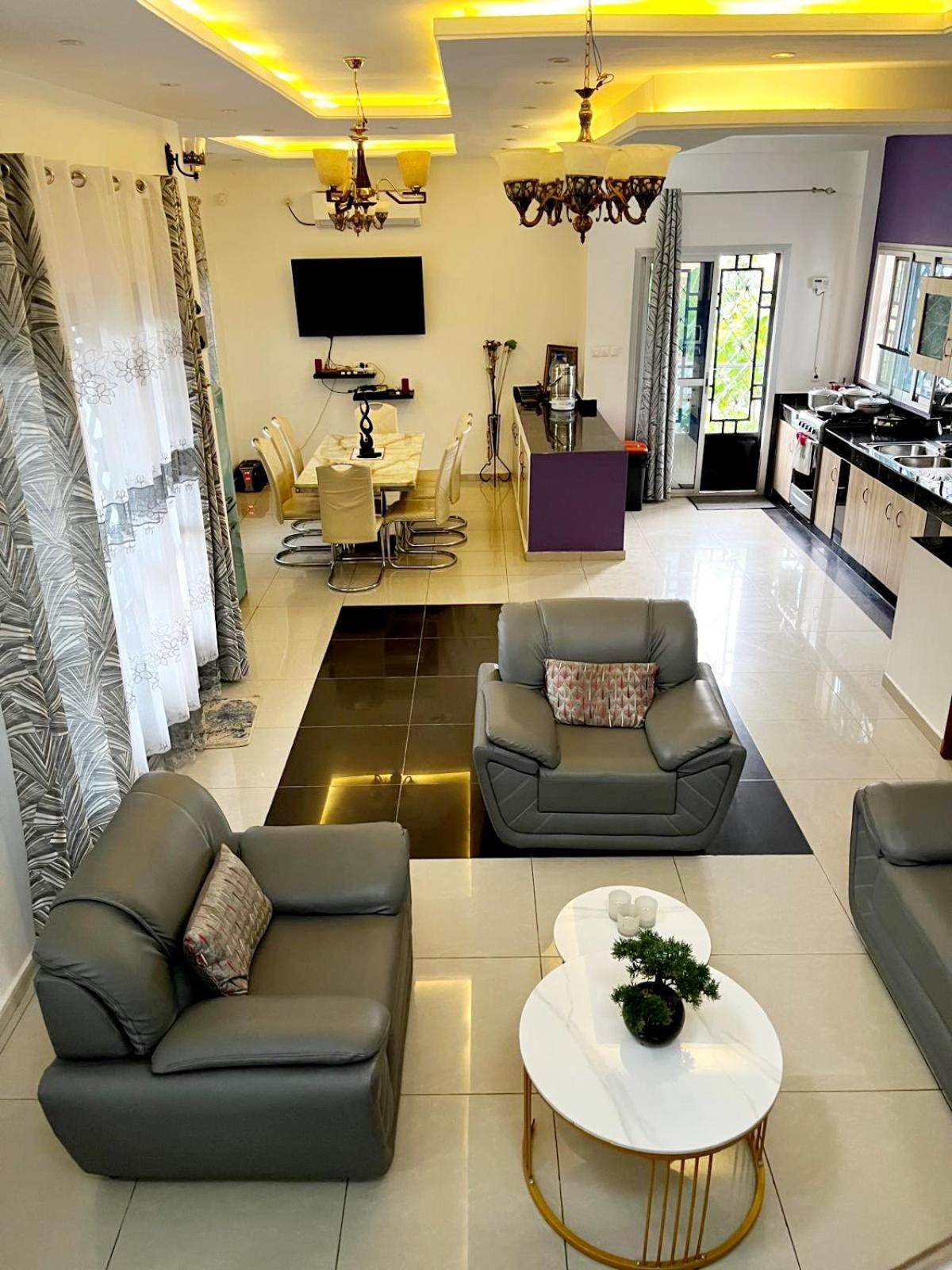 Afan Yaounde Lodge Dış mekan fotoğraf