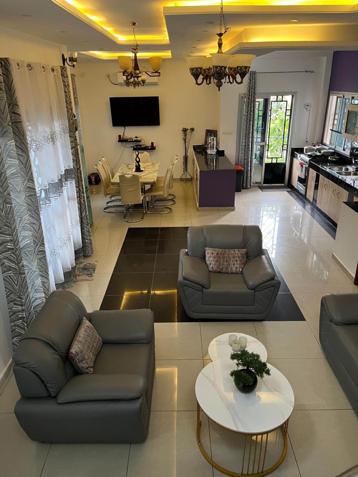 Afan Yaounde Lodge Dış mekan fotoğraf